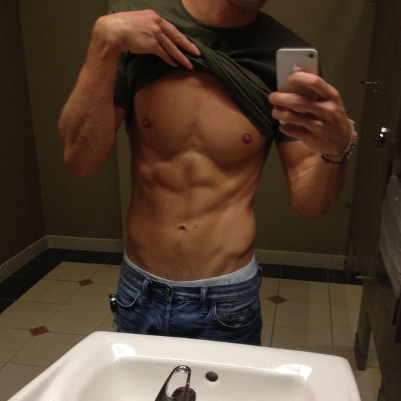 Meet your Posher, Declan - Picture 3 of 3